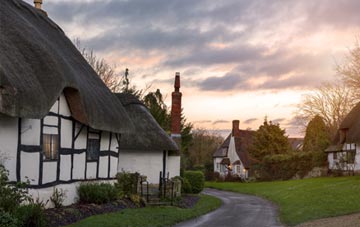is Hood Manor thatch roofing popular