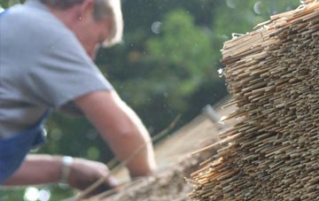 professional Hood Manor thatchers